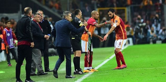 Selçuk&Nigel ceza sınırında.