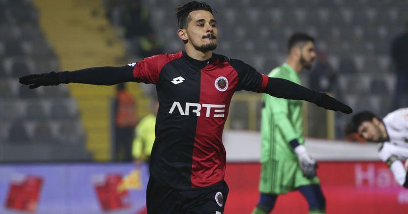 Serdar Gürler - 10 gol