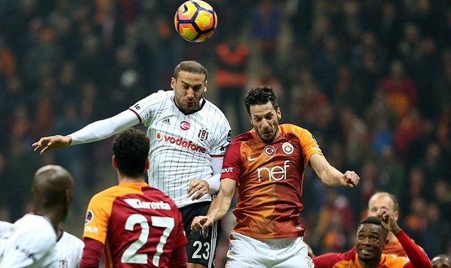 Süper Lig'de gol krallığı kızışıyor