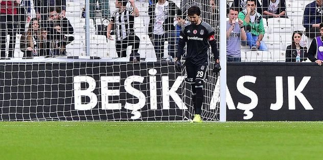 Taraftar Tolga’yı yuhaladı