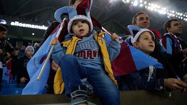 Trabzonspor’dan taraftarlarına uyarı