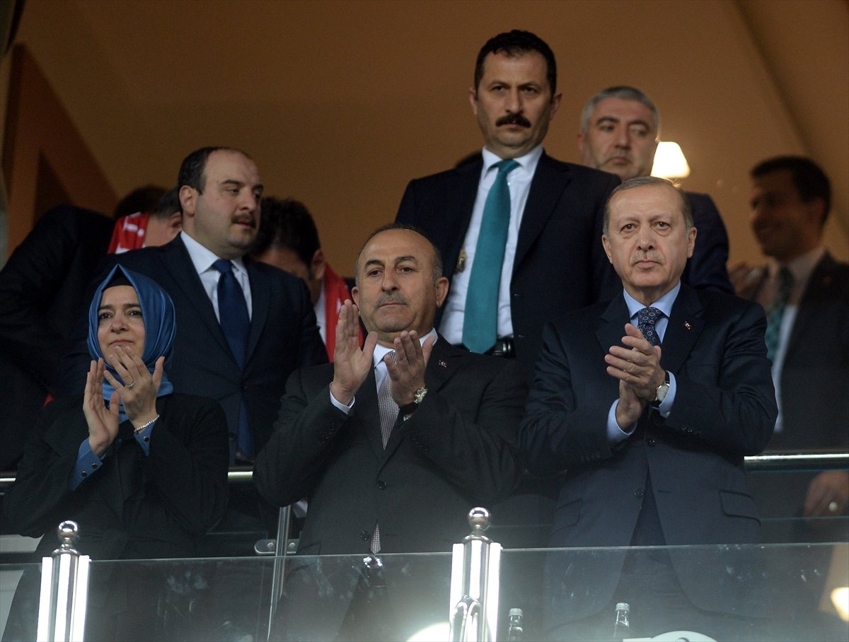 Erman Toroğlu’nun Türkiye - Finlandiya maç yorumu - Fotomaç