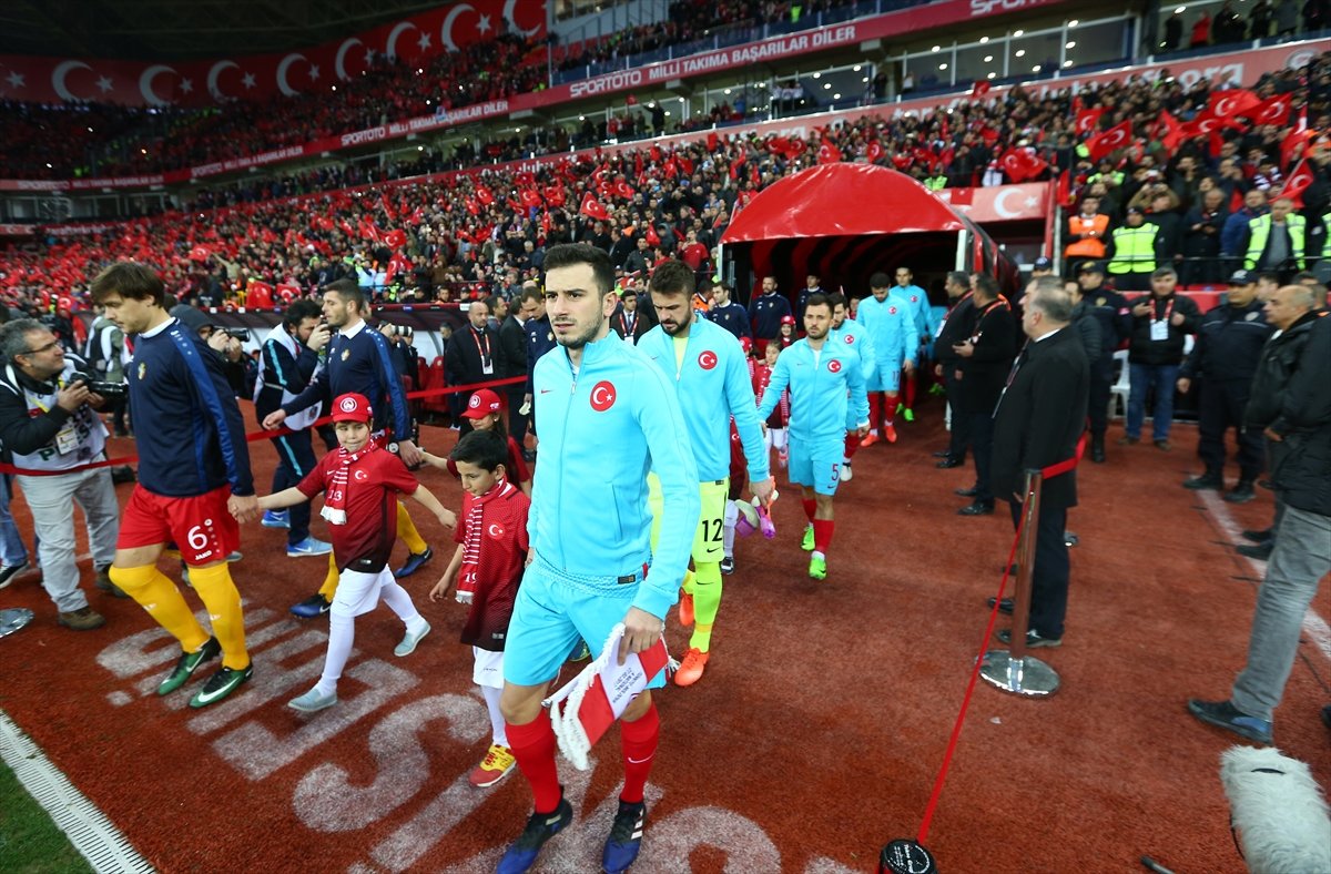 Ömer Güvenç’inTürkiye - Moldova maç yorumu - Vatan