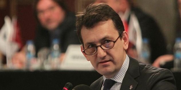 Yere sağlam basıyoruz.
