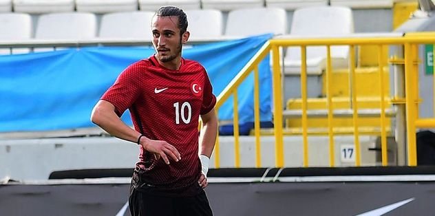 Yusuf Yazıcı yine büyüledi