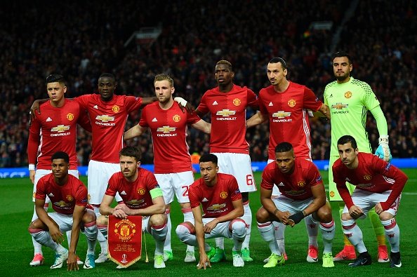 11 - MANCHESTER UNITED
