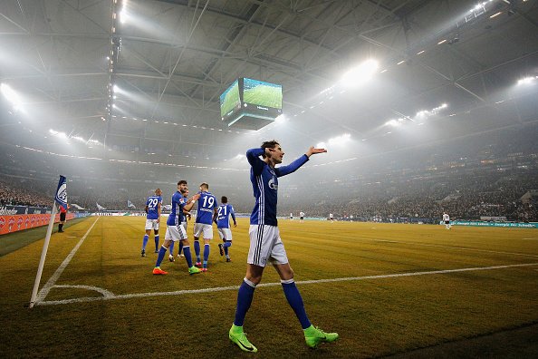 14 - Schalke 04