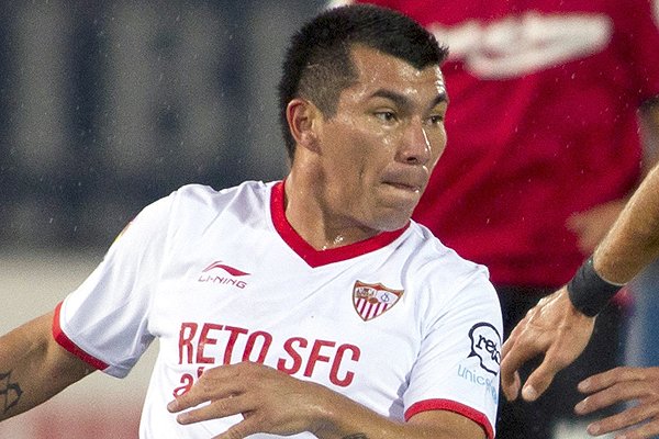 15 - Gary Medel - Cardiff - 13,00 mil. Euro