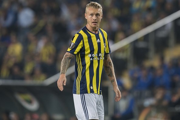 17 - Simon Kjaer - Fenerbahçe - 7,65 mil. Euro