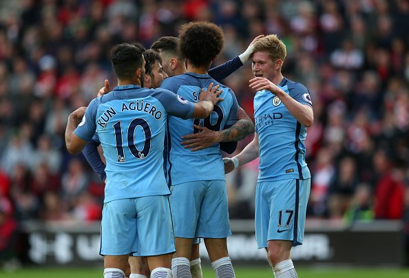 18 - MANCHESTER CITY