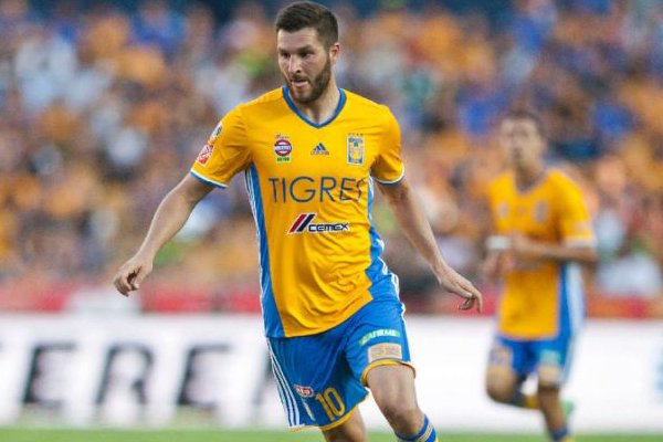 1) ANDRE PİERRE GİGNAC