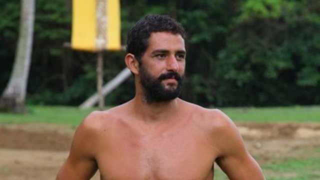 2011 - Derya Büyükuncu