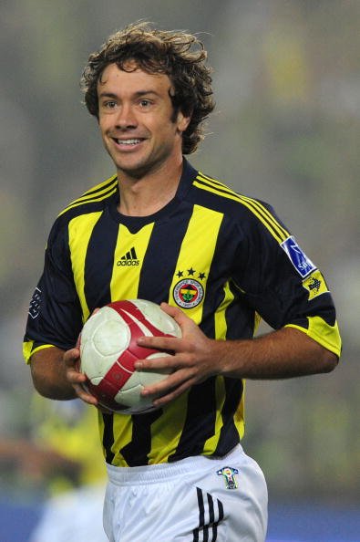 20 - Diego Lugano - Fenerbahçe - 7,50 mil. Euro