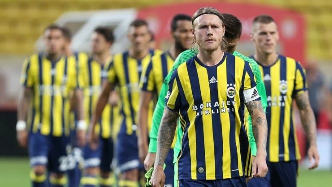 39 - Fenerbahçe (1 sıra geriledi)