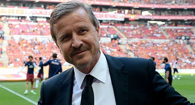 Cüneyt Tanman 53 maç Galatasaray