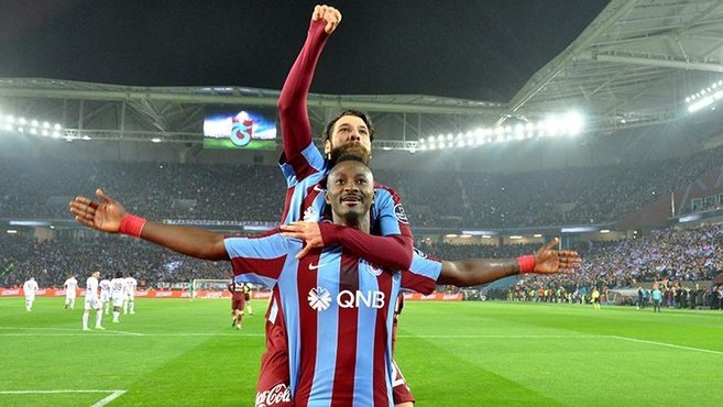  Trabzonspor, Rize’de 3 puan peşinde