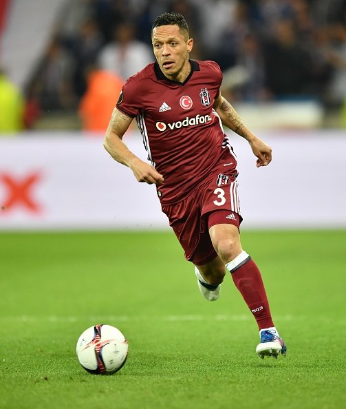 Ali Ece’nin Lyon - Beşiktaş maç yorumu (Hürriyet)