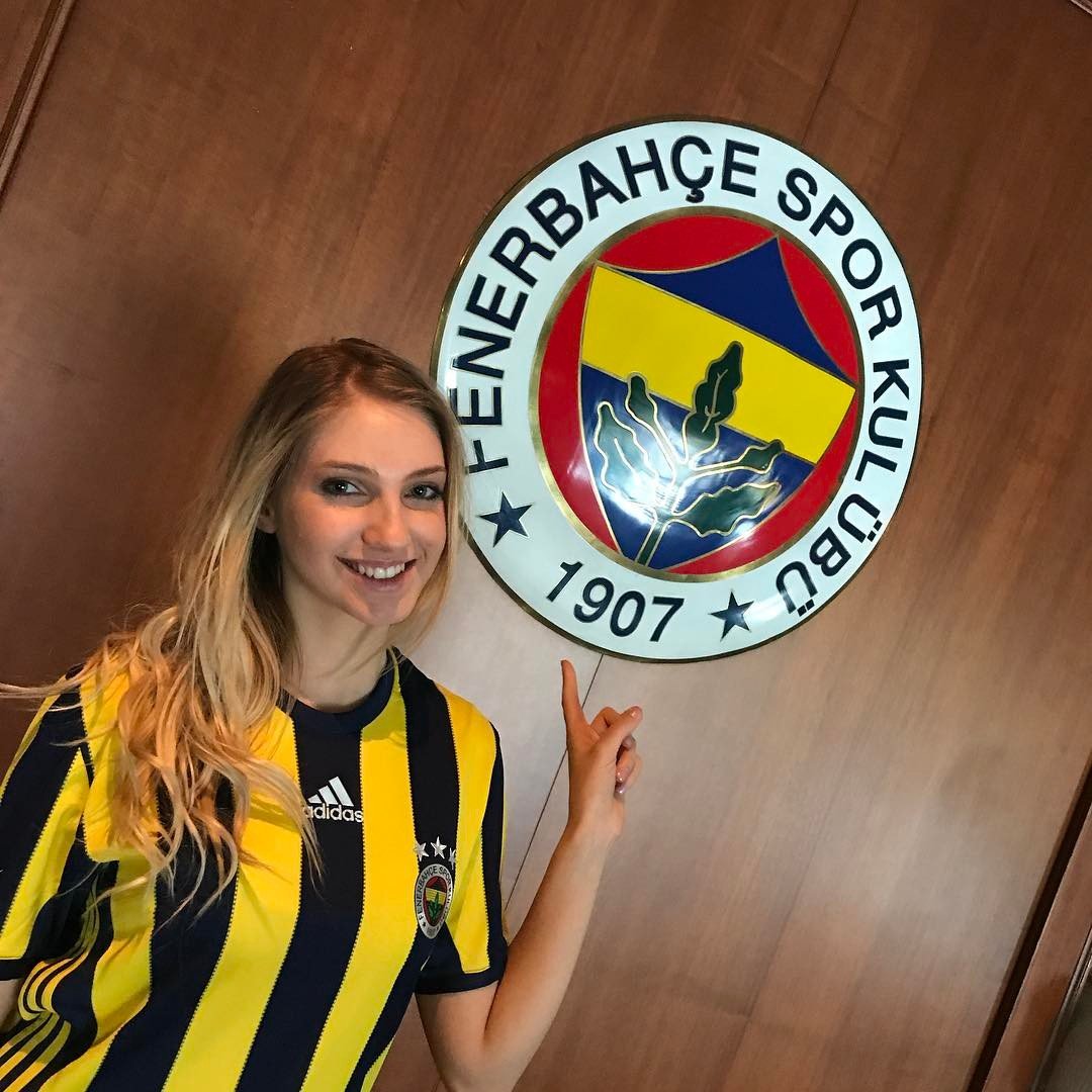 Asia Maione Cozzolino: ''Reklam için Fenerbahçeli olmadım!''