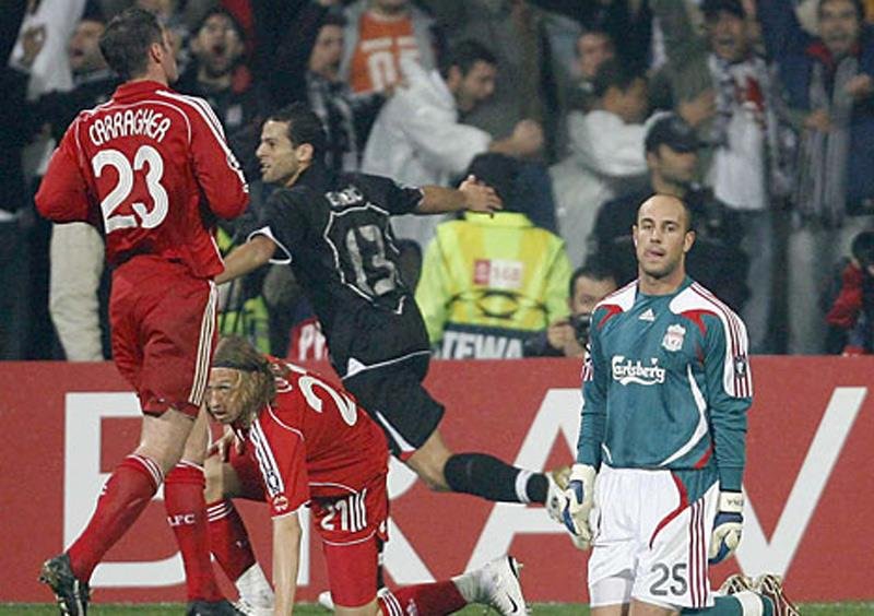 Beşiktaş 2-1 Liverpool (24 Ekim 2007)