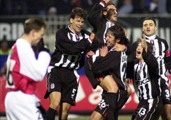 Beşiktaş 4-2 Slavia Prag (27 Şubat 2003)