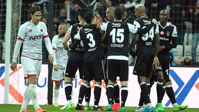 Beşiktaş’ta karar verildi! Sezon sonu...