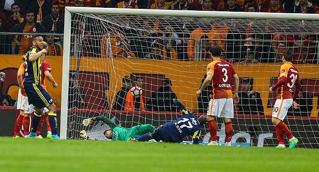 Bu sezon 3 branşta Fenebahçe maçlarında Galatasaray aleyhine 12-1’lik bir mağlubiyet tablosu oluştu.Bunu nasıl yorumlarsınız?