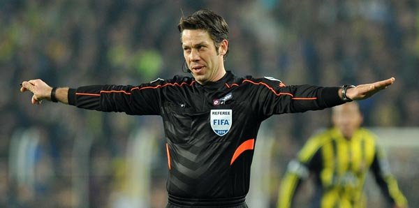 'Derbinin hakemi Fırat Aydınus hakkındaki yorumlar