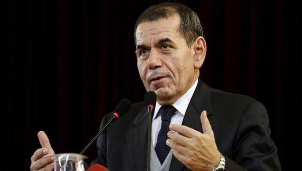 Dursun Özbek'ten sürpriz hamle 