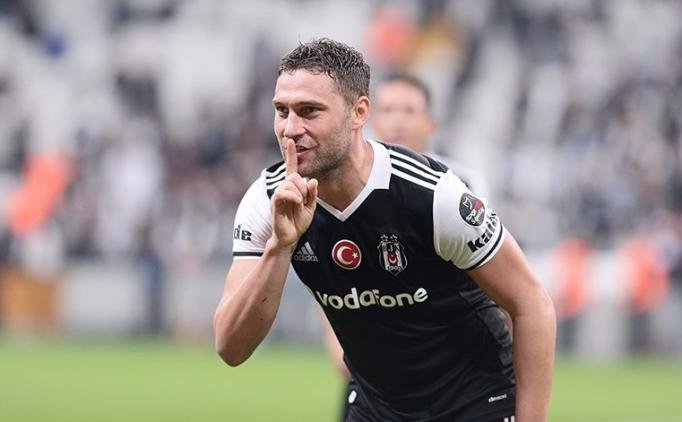 Dusko Tosic: 10,60