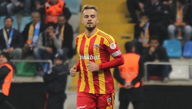 ERKAN KAŞ