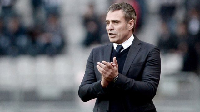 Ersun Yanal'ın istediği orta saha!