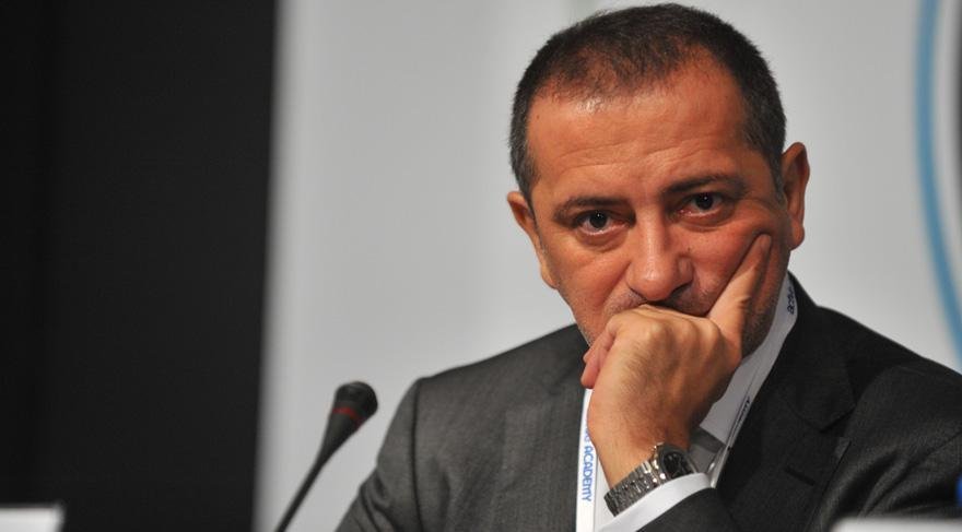 Fatih Altaylı: ''Dursun Özbek gidene kadar ne kombine alırım ne forma!''
