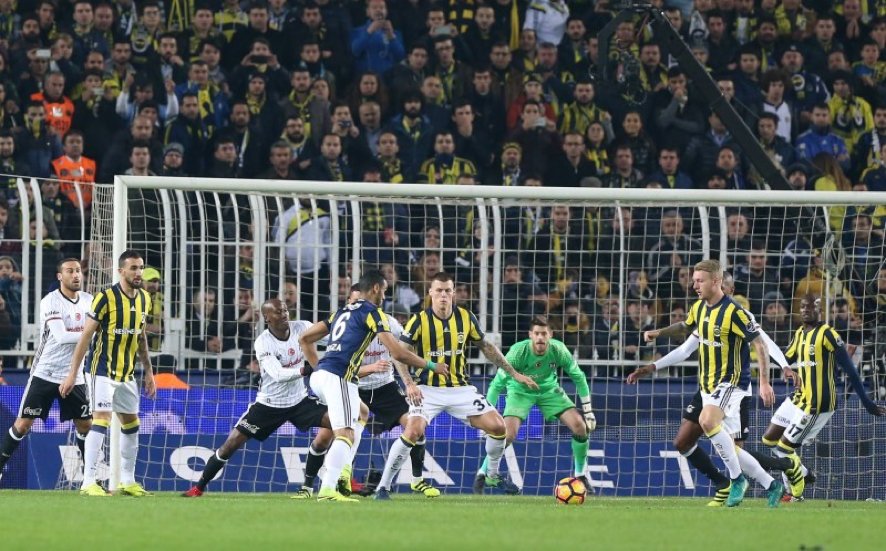 Fenerbahçe ve Beşiktaş'a dev rakip