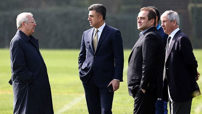 Fenerbahçe yönetiminden kritik hamle