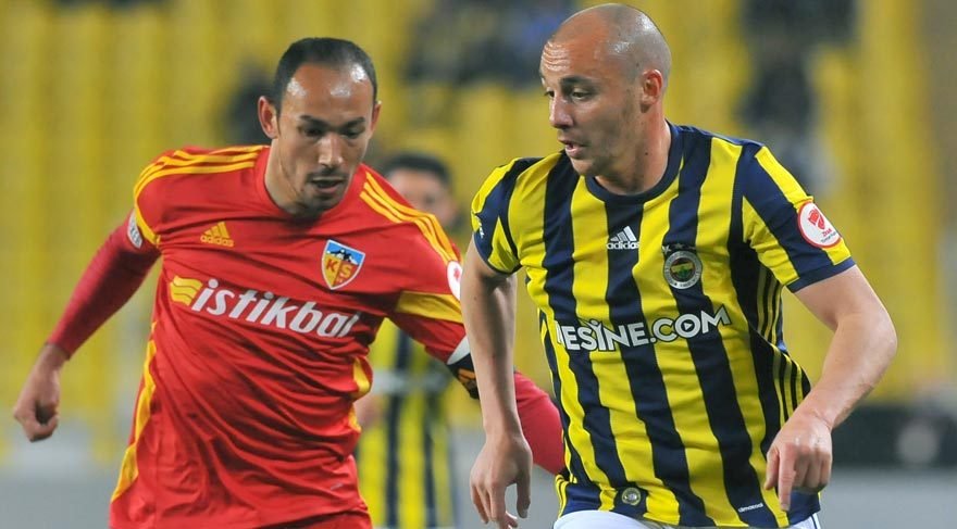 Fenerbahçe’de Aatif kalmak istiyor