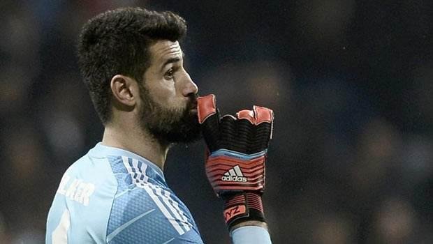 'Fenerbahçe'de tarihi Volkan Demirel kararı