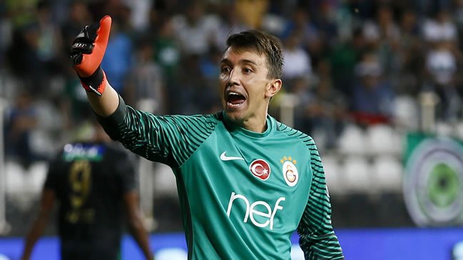 'Fernando Muslera'dan yönetimi şoke eden talep!