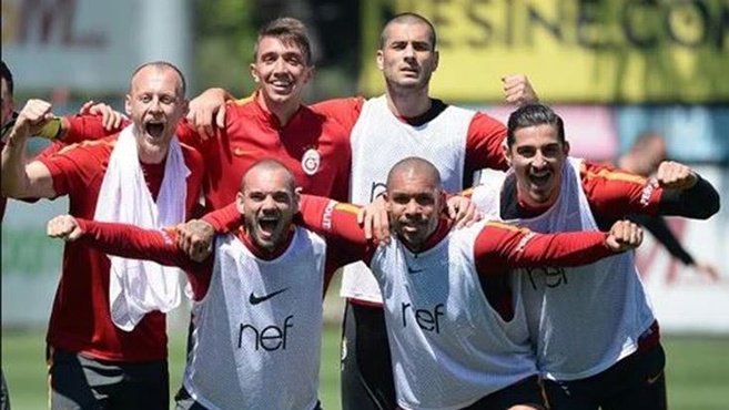 Galatasaray’da neşeli idman!