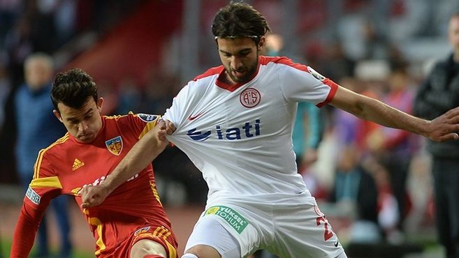Galatasaray’dan sürpriz transfer hamlesi