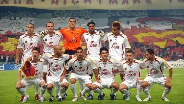 Galatasaray'ın efsane futbolcusuna silahlı saldırı