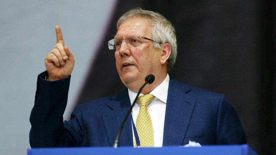 Fenerbahçe’de olağanüstü kongre rafa kalktı!