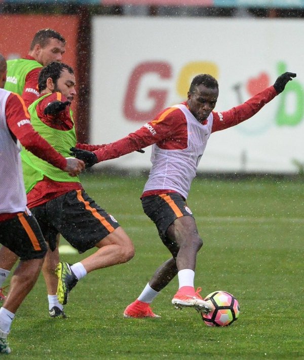 Igor Tudor için sürpriz kutlama