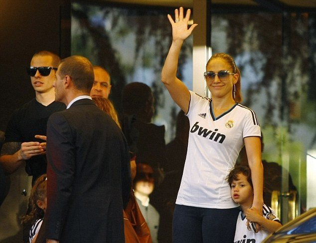 Jennifer Lopez - Real Madrid