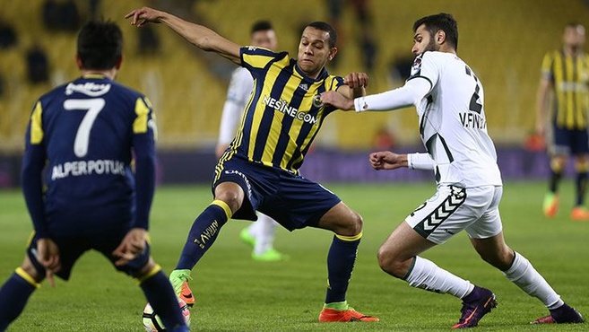 Josef de Souza, taraftarı suçladı!