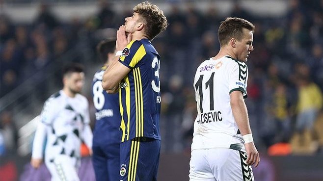 Lucescu’nun gözü Neustadter’de