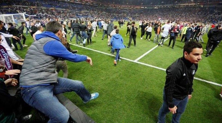 Lyon taraftarları İstanbul’a gelmeyecek!