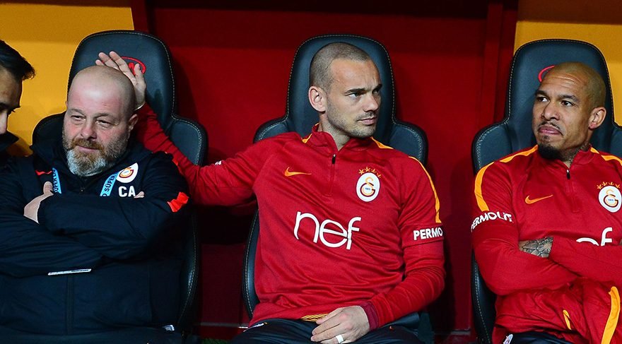 Nigel de Jong’a yol göründü