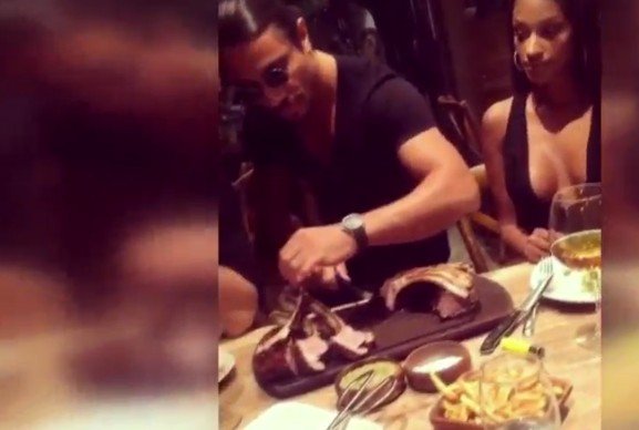 Nusret'ten Balotelli'nin eski aşkına özel ilgi