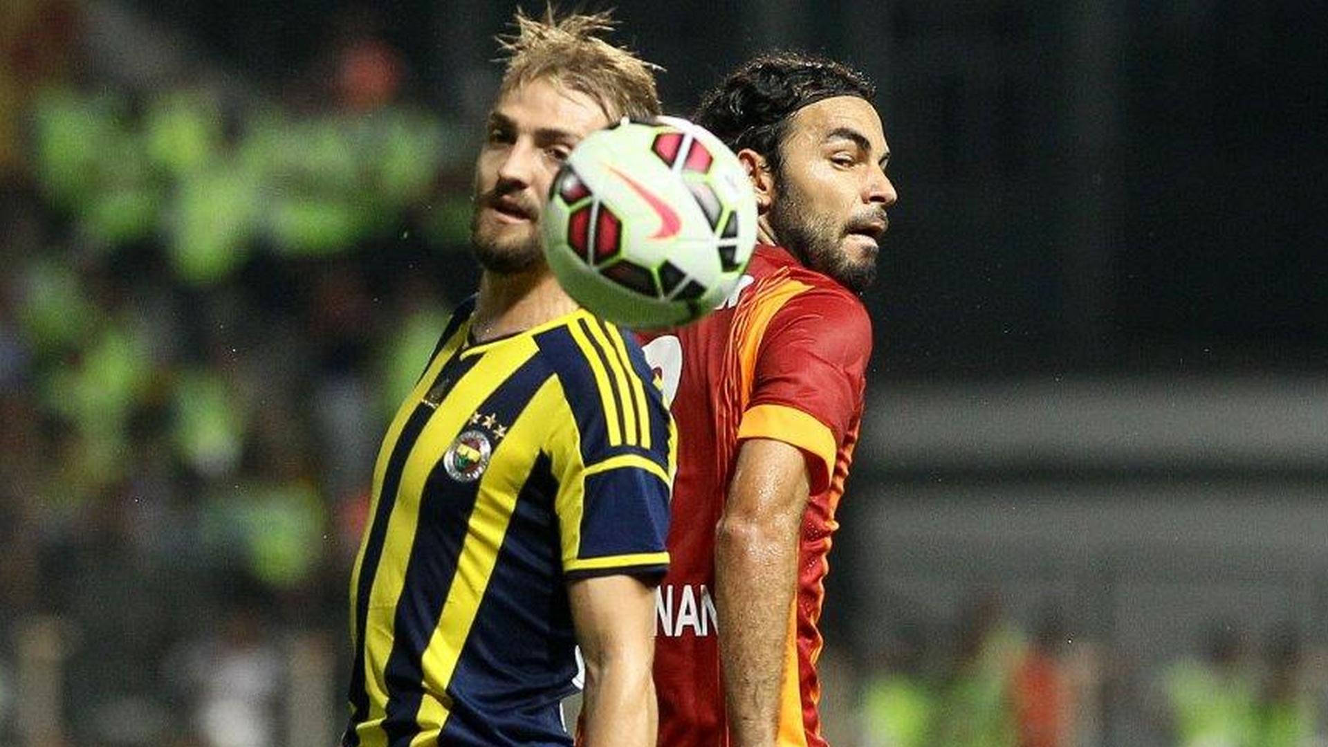 Önce Fenerbahçe sonra Galatasaray'da oynayan oyuncular
