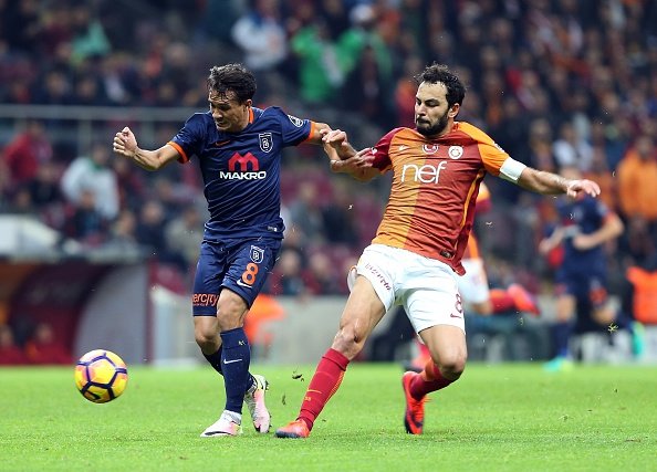 Pazartesi günkü Medipol Başakşehir maçı ve rakibiniz hakkındaki düşünceleriniz neler?